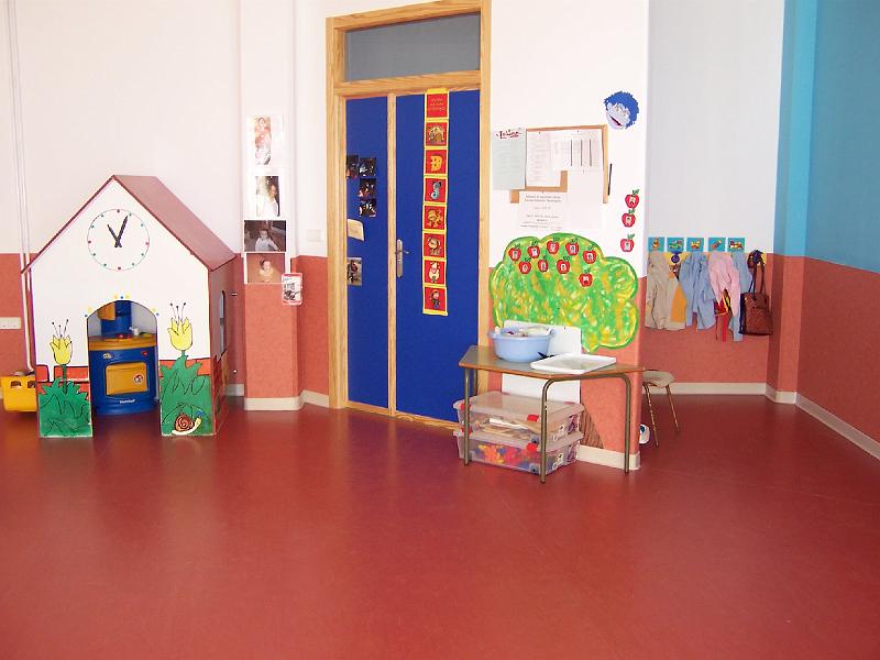 2.2.JPG - Pavimentos vinilicos en colegios y centros de educacion infantil.
