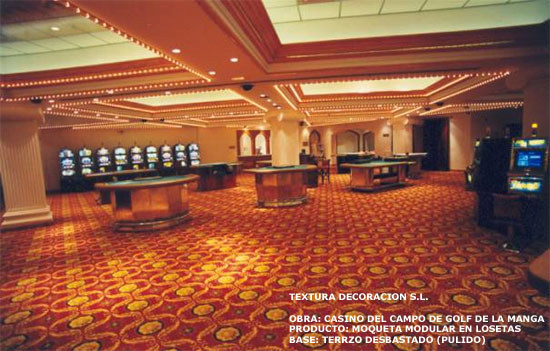 Casino del Campo de Golf de la Manga, obra efectuada con moqueta modular en losetas